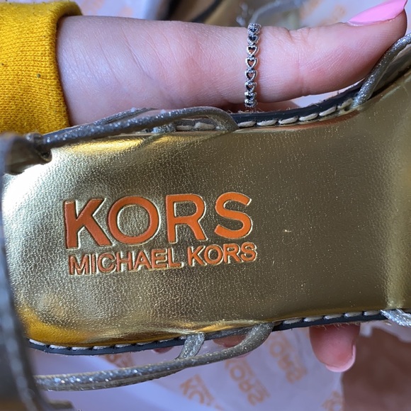 Micheal Kors Kid Heels - Picture 6 of 8